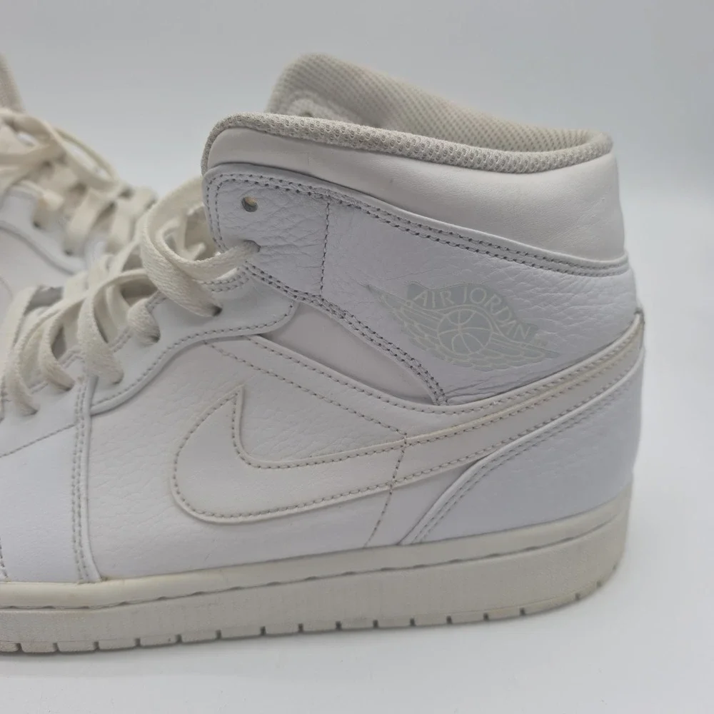 Jordan 1 Mid Triple White 2021 554724-130 Basketball Shoes Men's Size 12